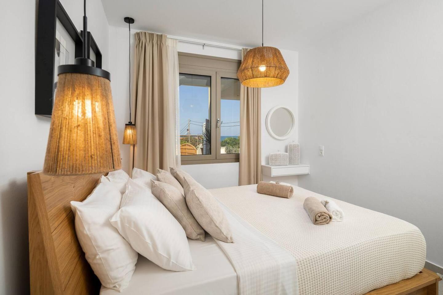 Ammokrinos Luxury Homes,150M From The Beach คาลามากิ ภายนอก รูปภาพ