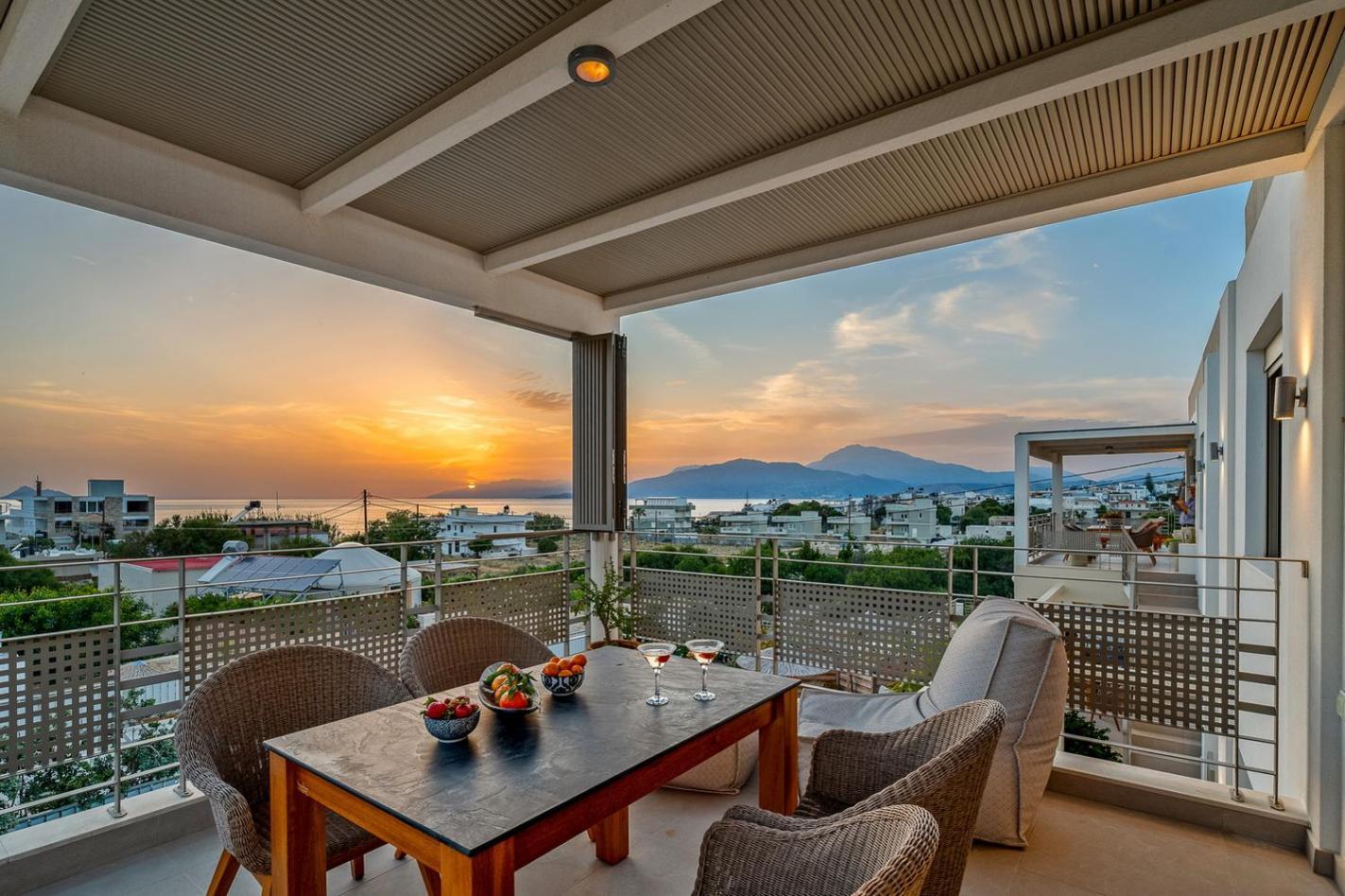 Ammokrinos Luxury Homes,150M From The Beach คาลามากิ ภายนอก รูปภาพ