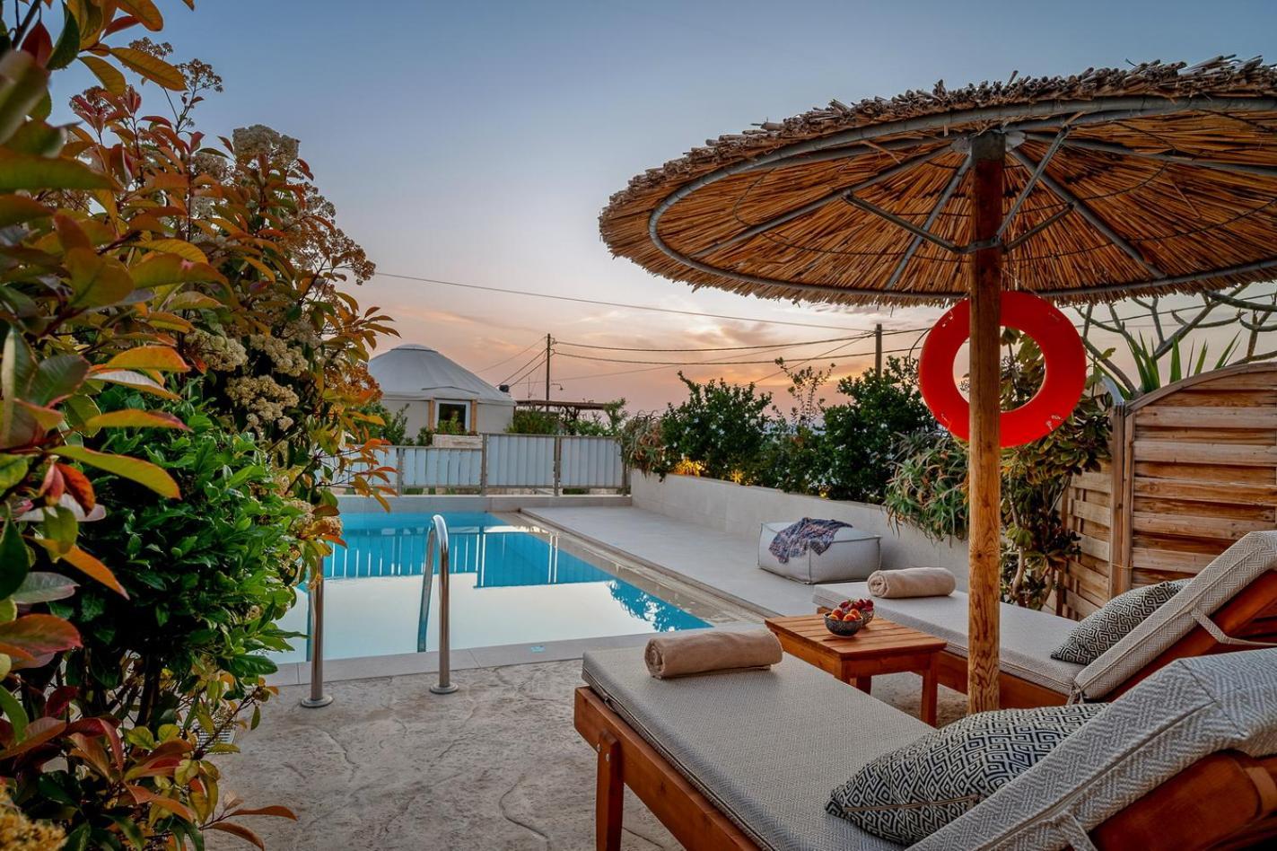 Ammokrinos Luxury Homes,150M From The Beach คาลามากิ ภายนอก รูปภาพ