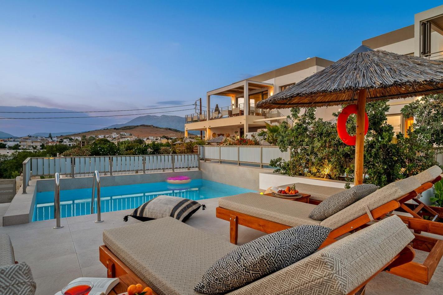 Ammokrinos Luxury Homes,150M From The Beach คาลามากิ ภายนอก รูปภาพ