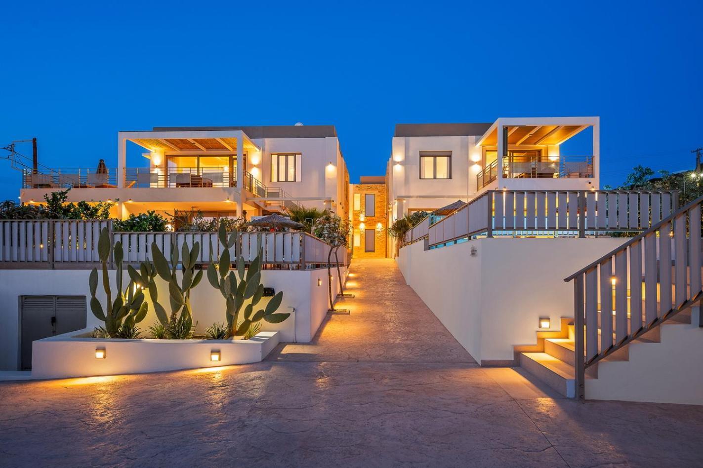 Ammokrinos Luxury Homes,150M From The Beach คาลามากิ ภายนอก รูปภาพ